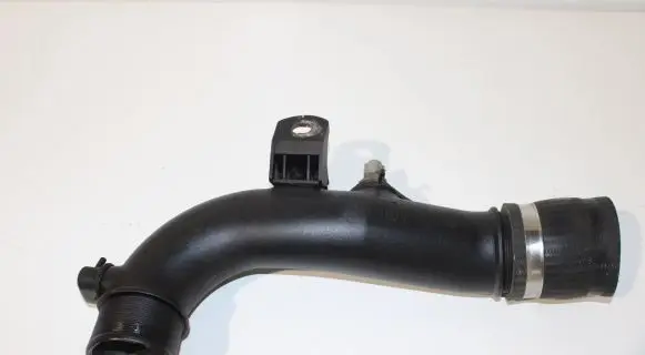 Toyota Avensis T250 Intercooler hose/pipe 173620R010