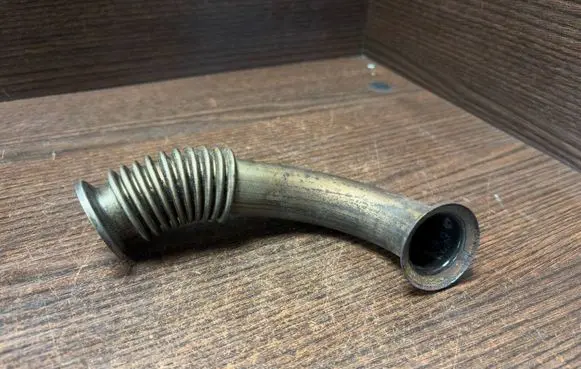 EGR valve line/pipe/hose