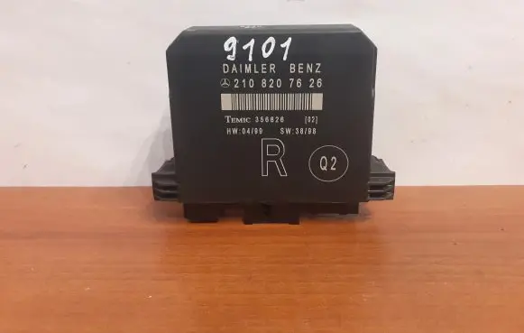 Mercedes-Benz E W210 Door control unit/module 9101 2108207626