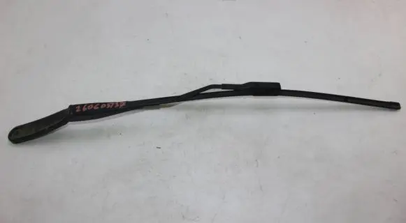 BMW X1 F48 F49 Windshield/front glass wiper blade 7360516
