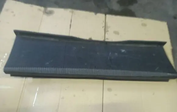 Volkswagen PASSAT B6 Trunk/boot sill cover protection 3C5863459