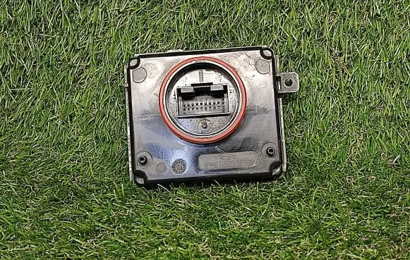 Volkswagen PASSAT CC Headlight ballast module Xenon 4G0907697J