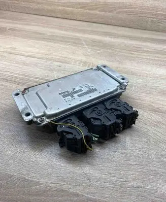 Citroen C3 Engine control unit/module ECU 0261207858