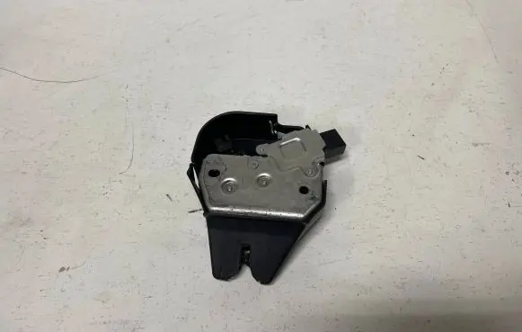 Honda Accord Loading door lock 