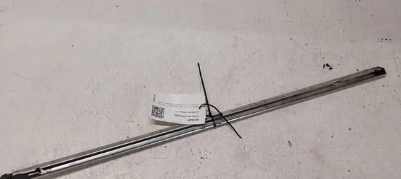 Mercedes-Benz C W204 Rear door glass trim molding A2046700822