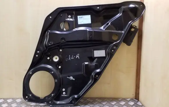 Mercedes-Benz ML W164 Rear window lifting mechanism without motor A2517660825