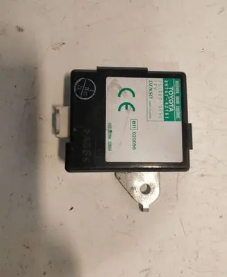 Toyota RAV 4 (XA20) Door control unit/module 8974142151