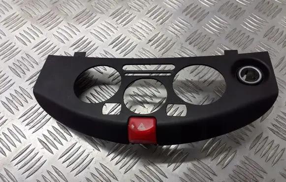 Nissan Micra Hazard light switch BRAK