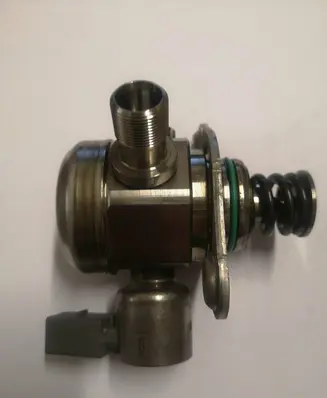 Mercedes-Benz CLS C218 X218 Fuel injection high pressure pump A2780700601