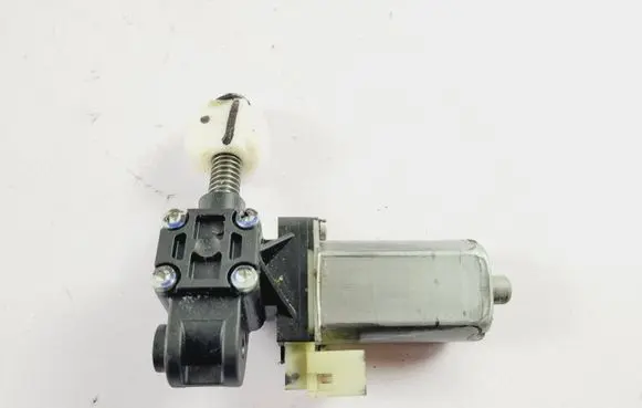 Chevrolet Camaro Seat adjustment motor 6004RA3365 2808804