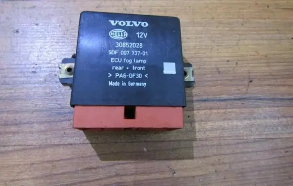 Volvo S40, V40 Other control units/modules 30852028 5df007737-01