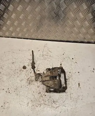Volkswagen PASSAT B4 Front brake caliper 