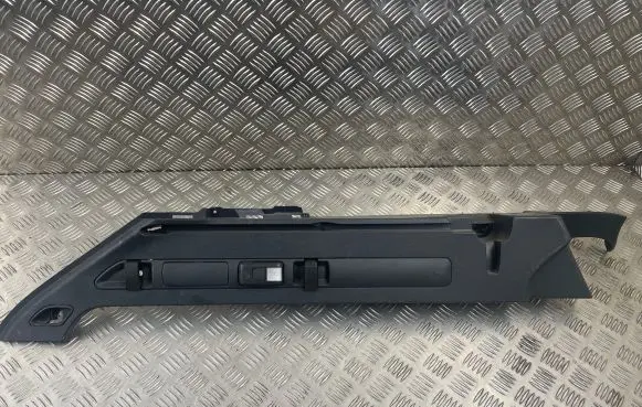 Skoda Superb B8 (3V) Parcel shelf 3V9867761