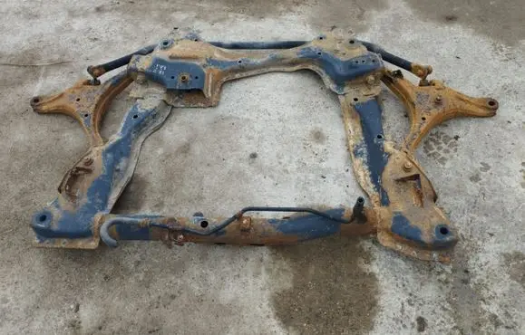 Honda FR-V Front subframe