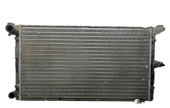 Seat Alhambra (Mk1) Coolant radiator