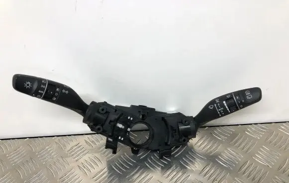 Hyundai Tucson TL Indicator stalk 93403D7962 1903040000330