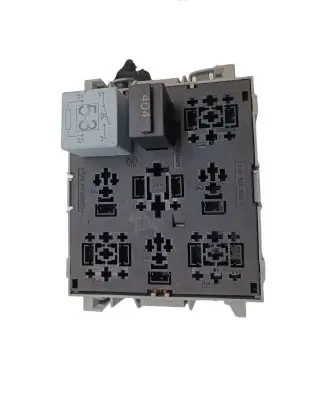 Volkswagen Touareg I Fuse module 7L0937503A