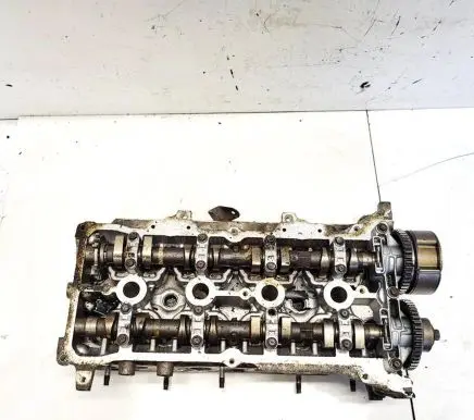 Nissan Note (E11) Engine head 