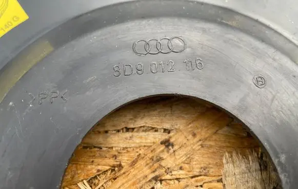 Audi TT Mk1 Spare wheel section trim 8D9012116