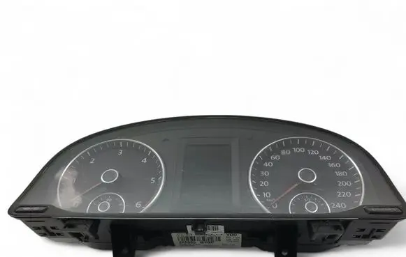 Volkswagen Caddy Speedometer (instrument cluster) 2K5920876F