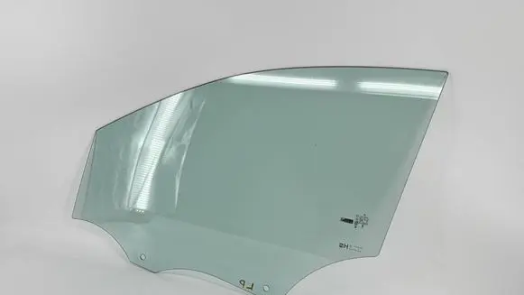 Mercedes-Benz GLA H247 Front door window glass four-door A2477257501 52247