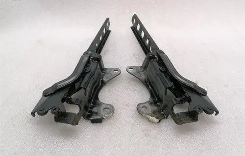 Porsche Macan (95B) Engine bonnet/hood hinges 95B823302E