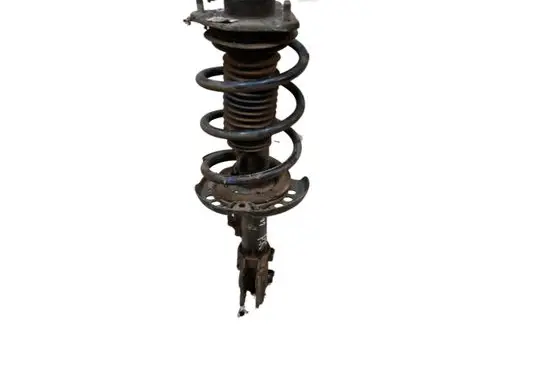 Hyundai i40 Front shock absorber/damper 546513Z230