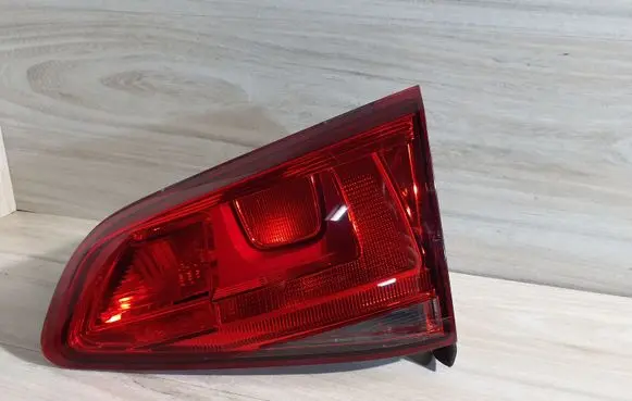 Volkswagen Golf VII Tailgate rear/tail lights 5G0945094AC