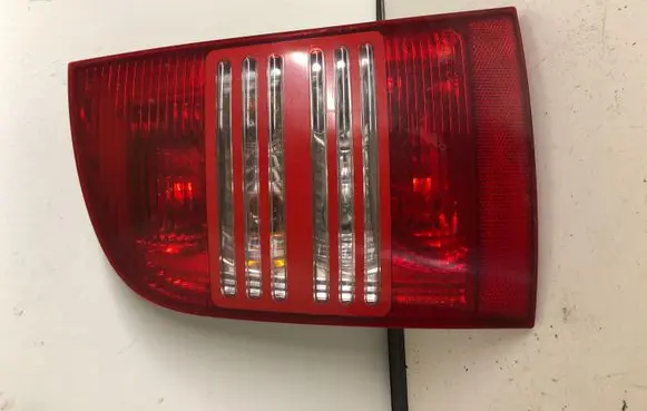 Skoda Octavia Mk1 (1U) Rear/tail lights 1U9945095B 1U9945111B