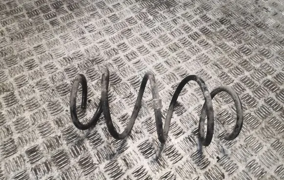 Mercedes-Benz C W204 Front coil spring 2043212304 A2043212304