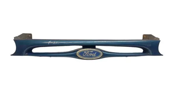 Ford Mondeo MK I Front grill 93BG8A133AF