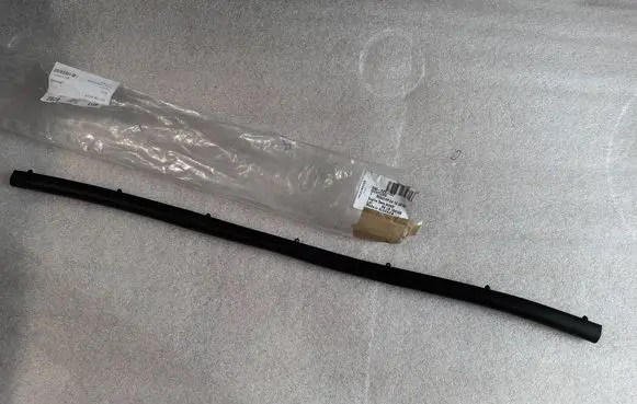 Volkswagen Golf VII Engine compartment rubber 5G0823707