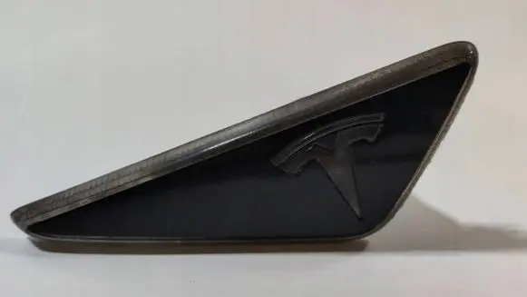 Tesla Model S Front fender indicator light 6007699-00-C 600769900C 6007699