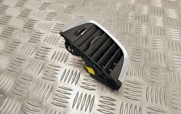 Renault Espace V (RFC) Dash center air vent grill 687515398R