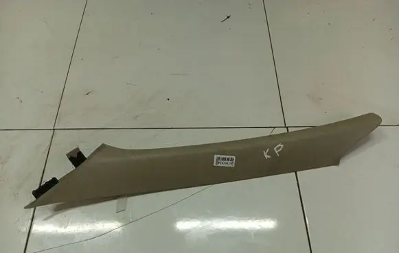(C) pillar trim