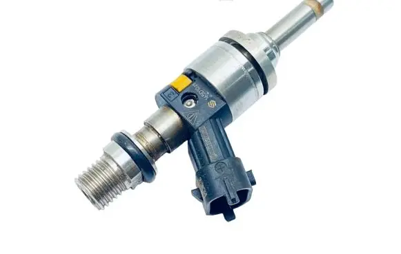 Porsche Cayenne (92A) Fuel injector 94811012885 94811012882