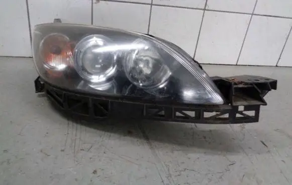 Mazda 3 I Headlight/headlamp REFLEKTOR PRAWY