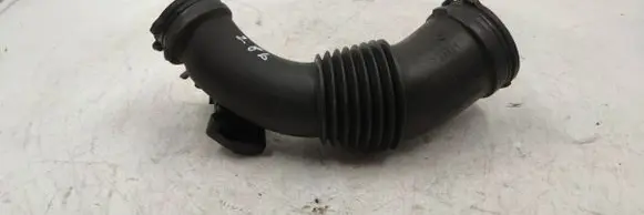 Audi A4 S4 B8 8K Air intake duct part 059129615 ETX44601
