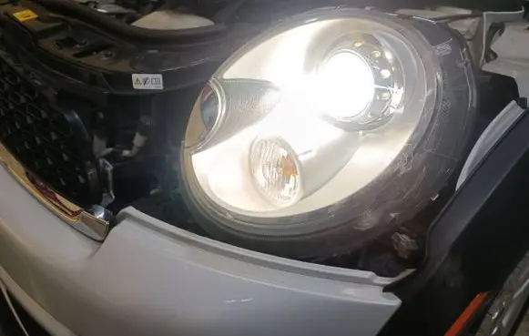 Mini One - Cooper Clubman R55 Headlight/headlamp 030254028300 10005700