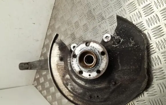 Volvo XC90 Front wheel hub KN052