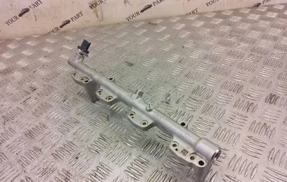 BMW 2 F22 F23 Fuel main line pipe 7639979