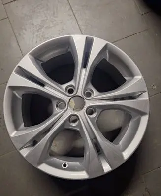 Ford Focus R17 alloy rim BS7J1007EA