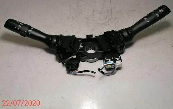 Toyota Verso-S Wiper turn signal indicator stalk/switch 173832