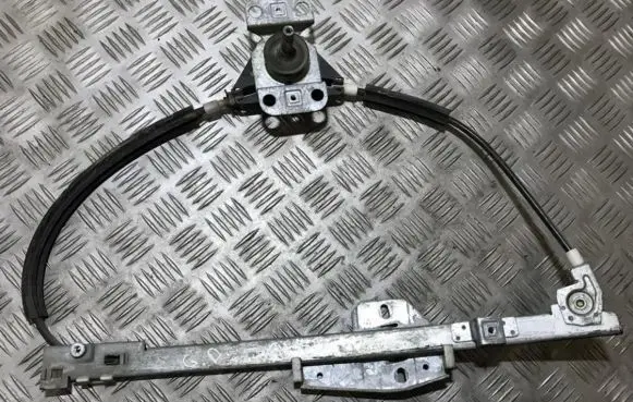 Volkswagen PASSAT B3 Sliding door window regulator with motor 357839402