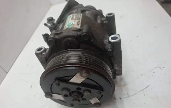Volvo S60 Air conditioning (A/C) compressor (pump)