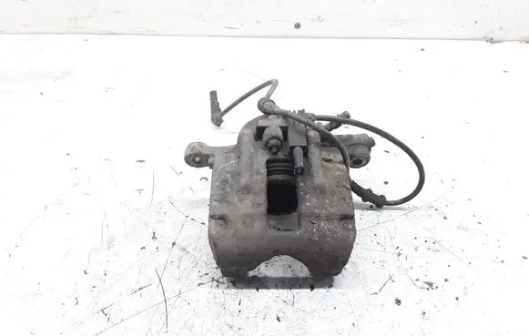 Mercedes-Benz Vaneo W414 Front brake caliper