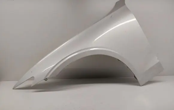 Volvo V60 Fender