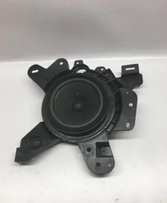 Ford Mustang VI Panel speaker JR3T19A057 JR3T19A057AA
