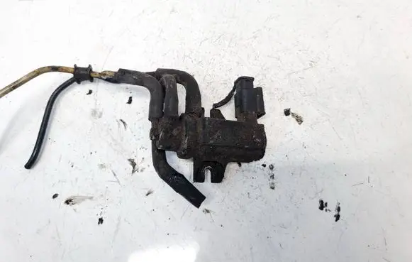 Ford Focus Turbo solenoid valve 9672875080