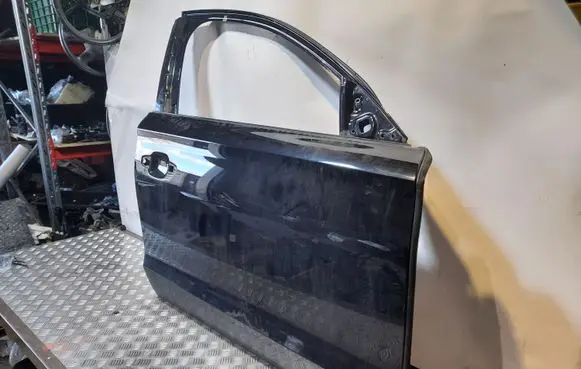 Audi A8 S8 D4 4H Front door NERA
